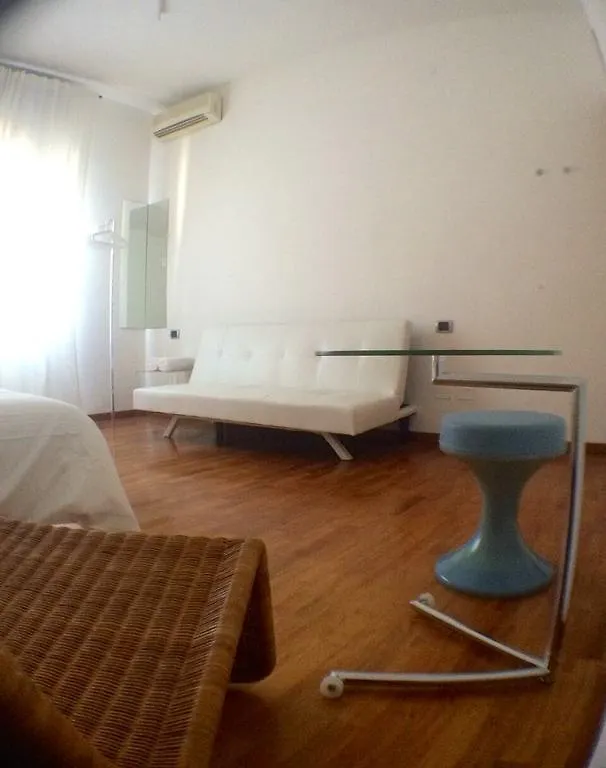 Bissi Rooms Bologna Guest house